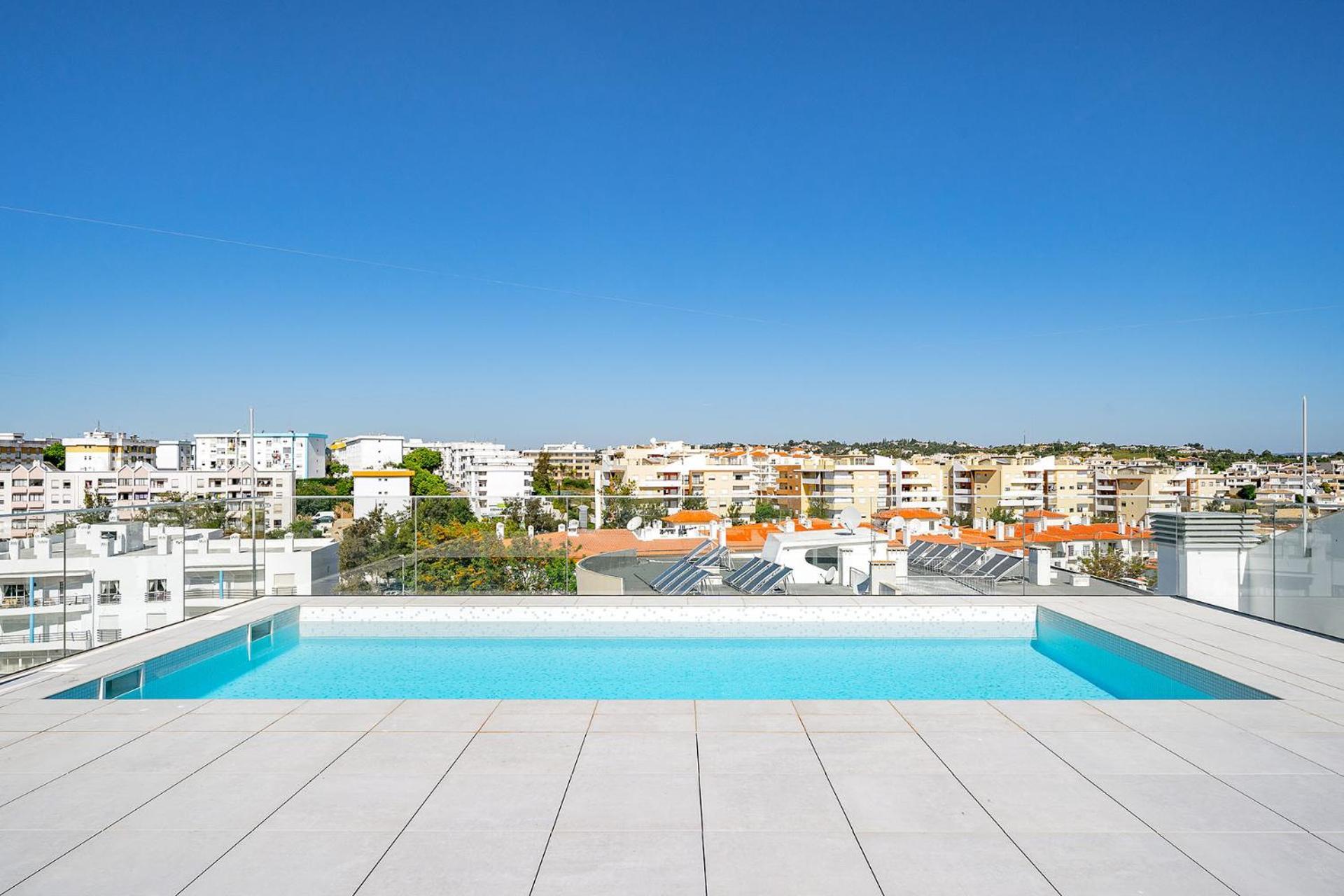 Elegant In By Ideal Homes Apartment *